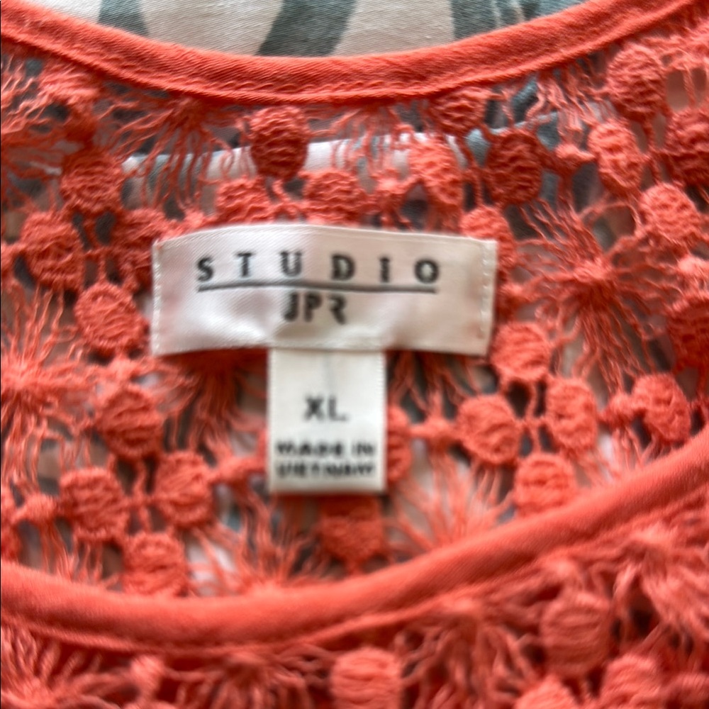 Elegant Coral Cold Shoulder Dress - Picture 8 of 12